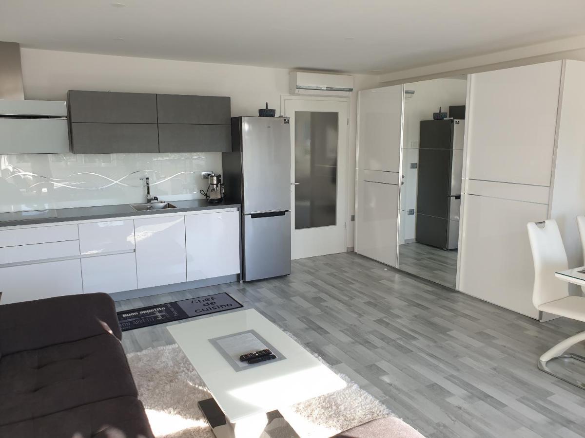 Apartment Val Копер Экстерьер фото